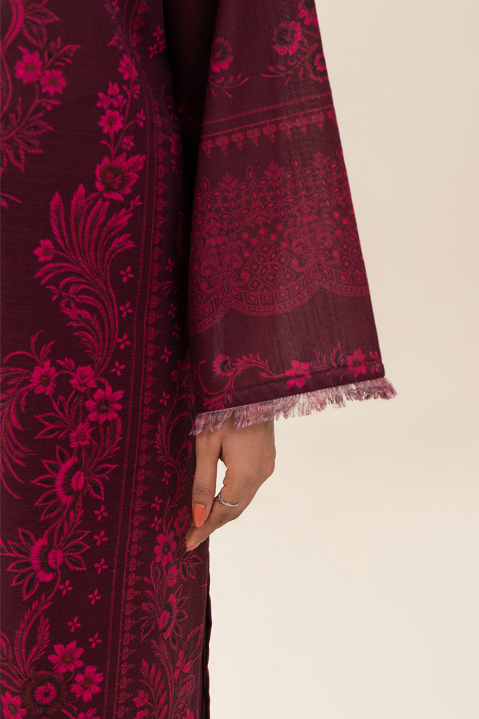 3 PIECE PRINTED SLUB KHADDAR SUIT-MYSTIC MAROON (UNSTITCHED)