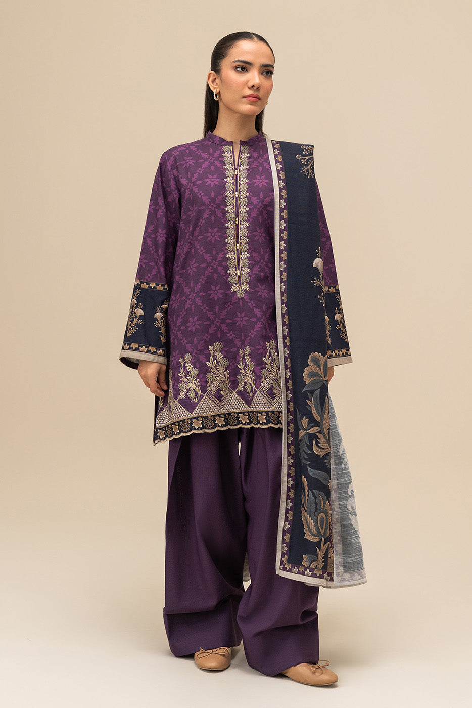 3 PIECE EMBROIDERED SLUB KHADDAR SUIT-DEEP AMETHYST (UNSTITCHED)
