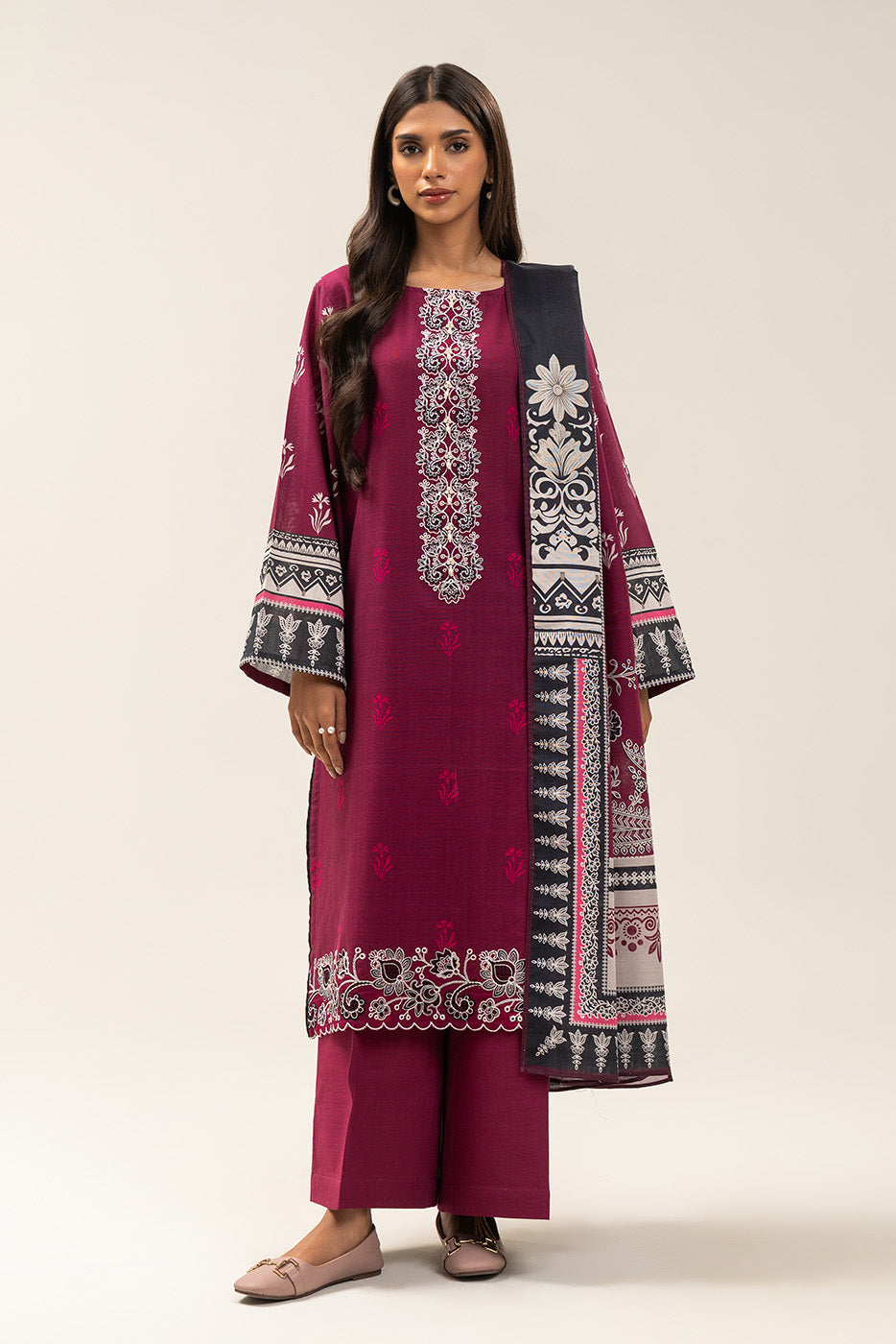 3 PIECE EMBROIDERED SLUB KHADDAR SUIT-ROSEY IMPERIL (UNSTITCHED)