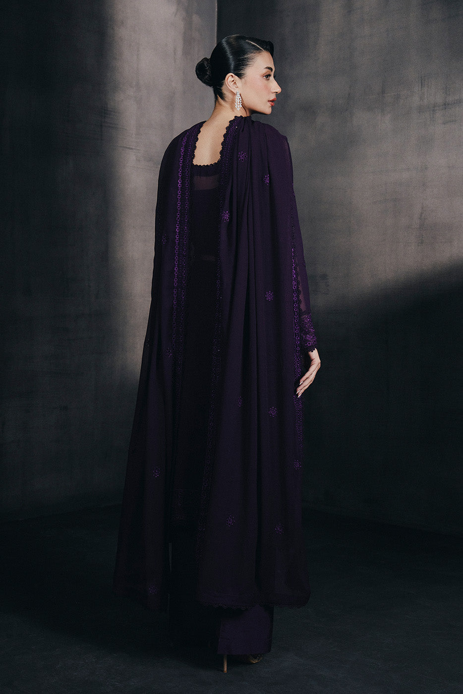 4 PIECE EMBROIDERED CHIFFON SUIT-EMINENCE GLOW (UNSTITCHED)