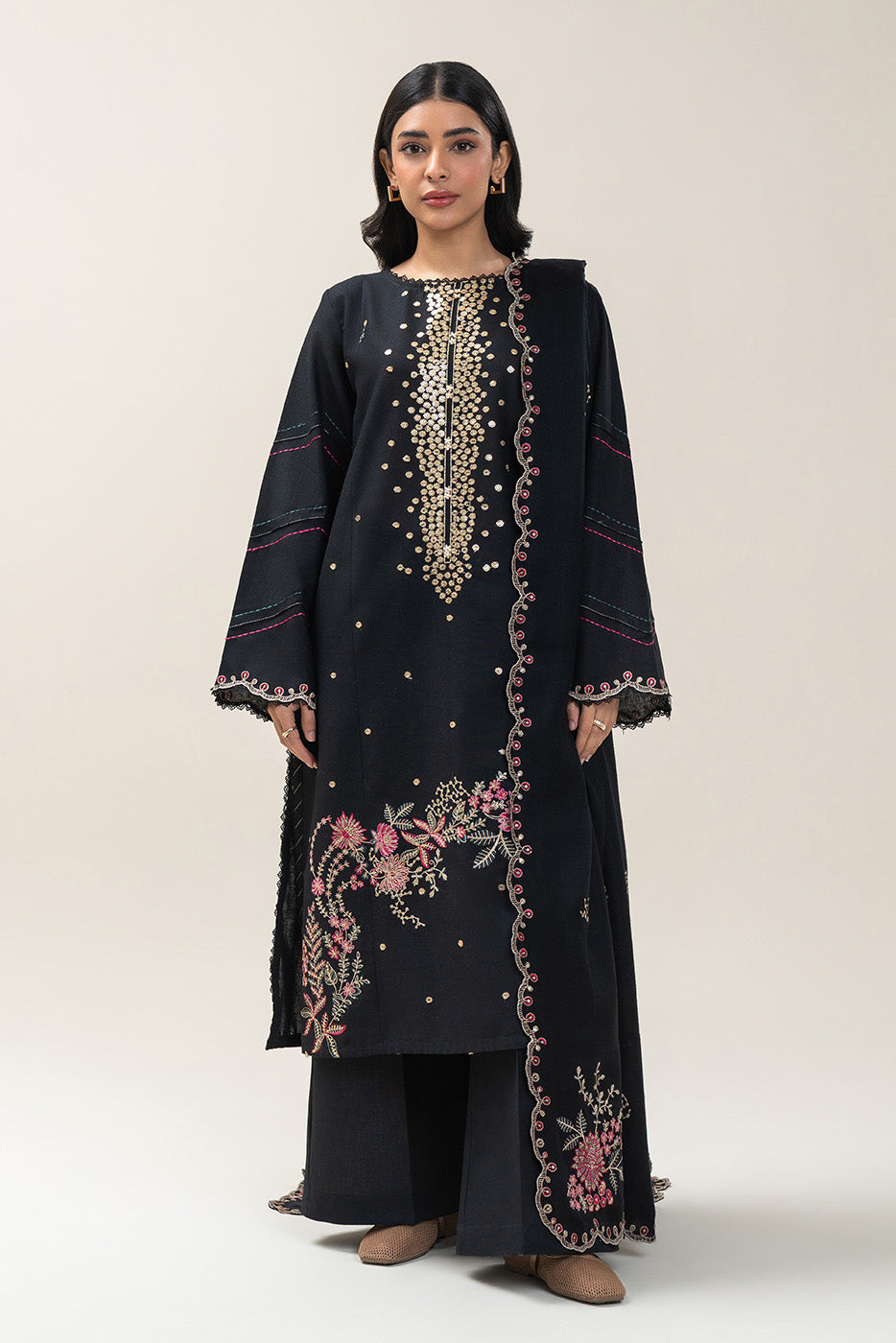 3 PIECE EMBROIDERED SLUB KHADDAR SUIT-SABLE GLAM (UNSTITCHED)