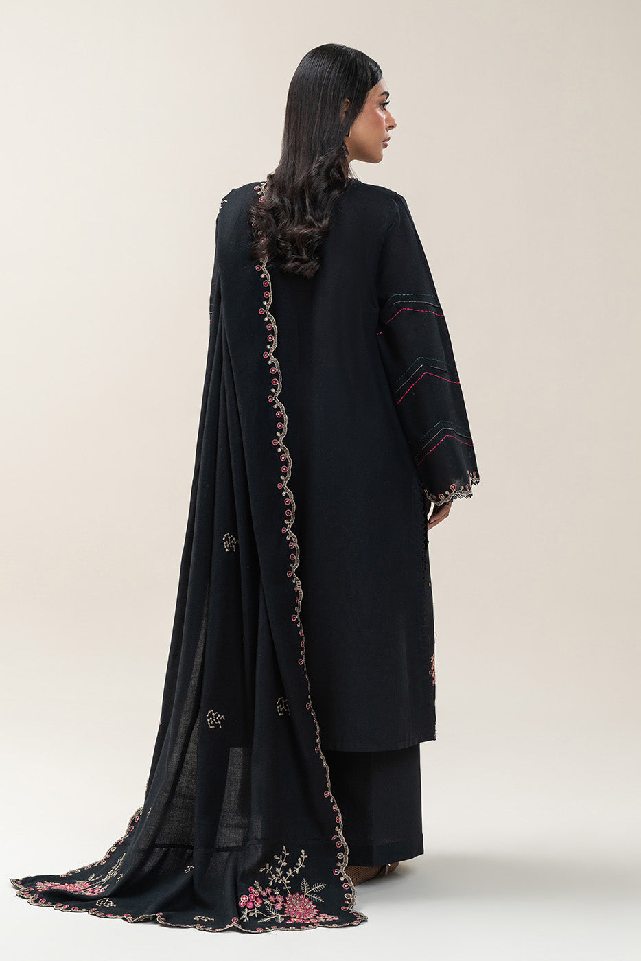 3 PIECE EMBROIDERED SLUB KHADDAR SUIT-SABLE GLAM (UNSTITCHED)