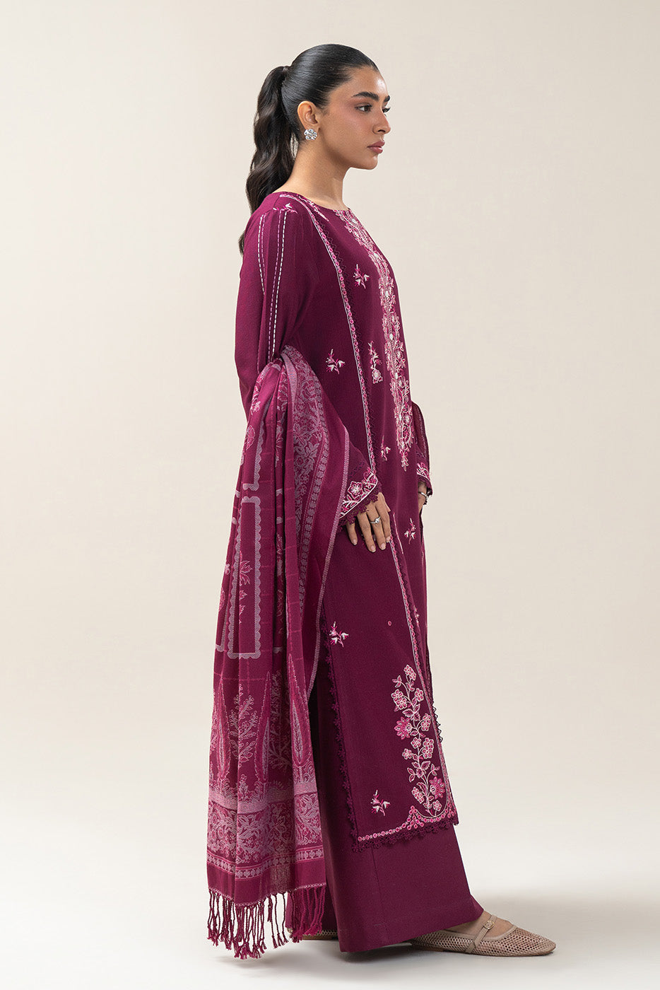 3 PIECE EMBROIDERED SLUB KHADDAR SUIT-FESTIVAL VIBE