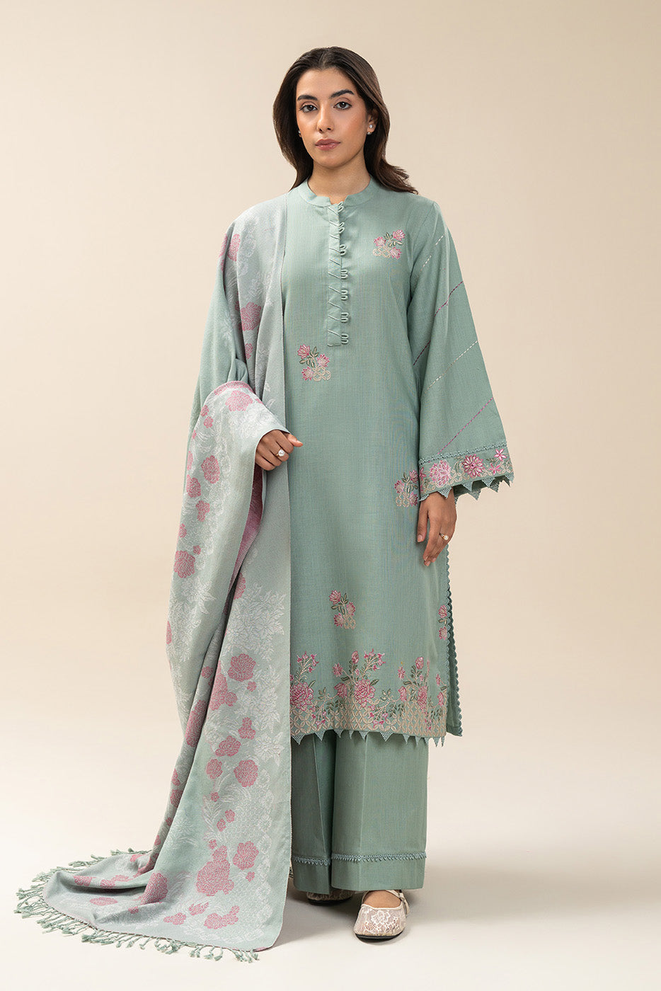 3 PIECE EMBROIDERED SLUB KHADDAR SUIT-MINT GLEAM (UNSTITCHED)