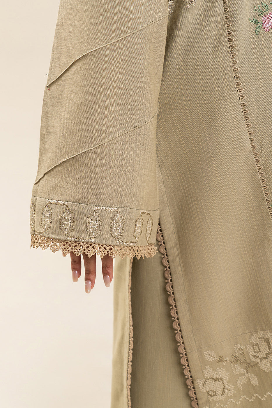 3 PIECE EMBROIDERED SLUB KHADDAR SUIT-LIGHT MOSS (UNSTITCHED)