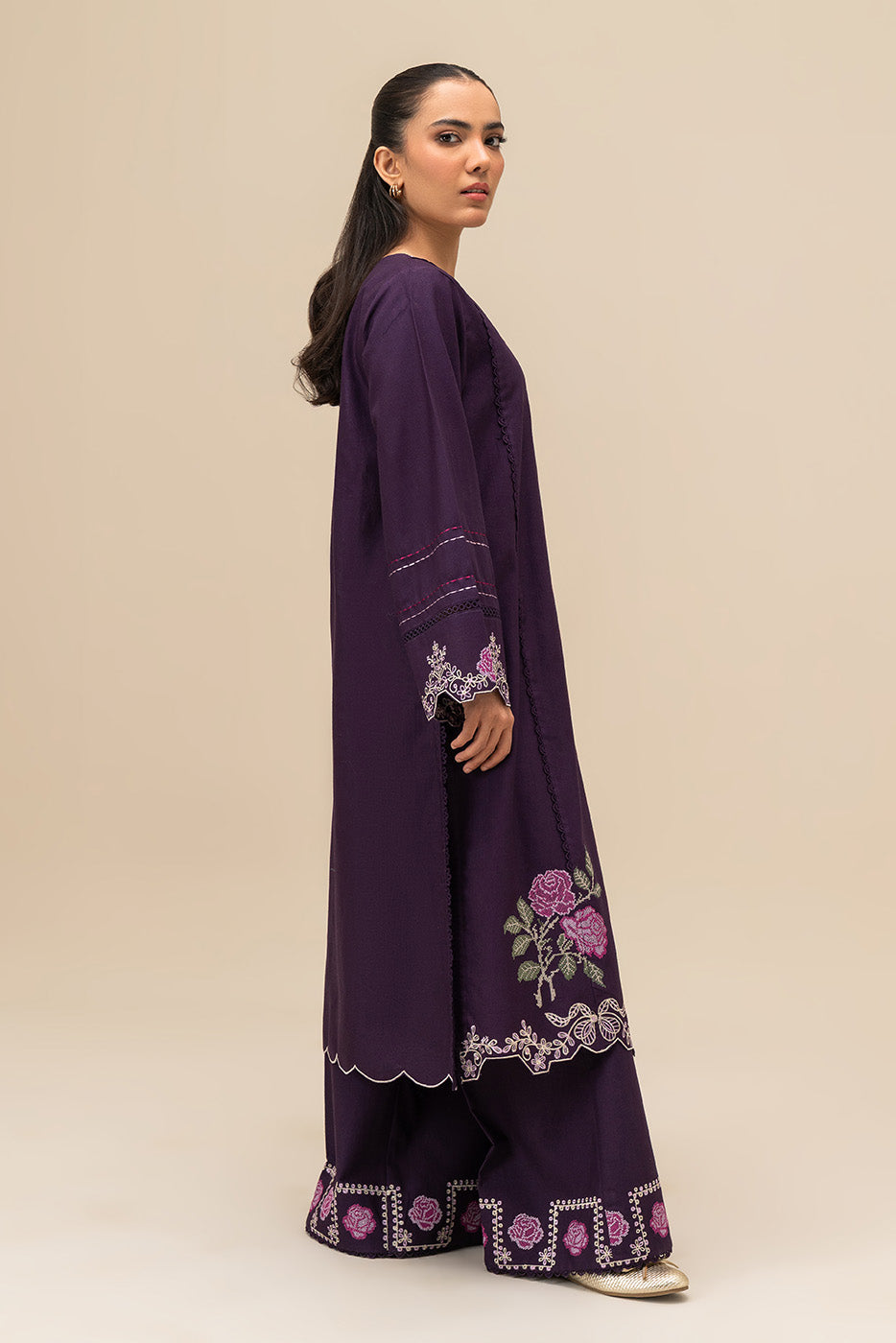 2 PIECE EMBROIDERED SLUB KHADDAR SUIT-IMPERIAL MAGENTA (UNSTITCHED)