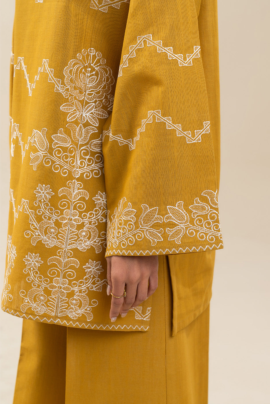 2 PIECE EMBROIDERED SLUB KHADDAR SUIT-MUSTARD MAZE (UNSTITCHED)