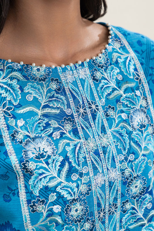 3 PIECE EMBROIDERED SLUB KHADDAR SUIT-TIFFANY BLUE (UNSTITCHED)