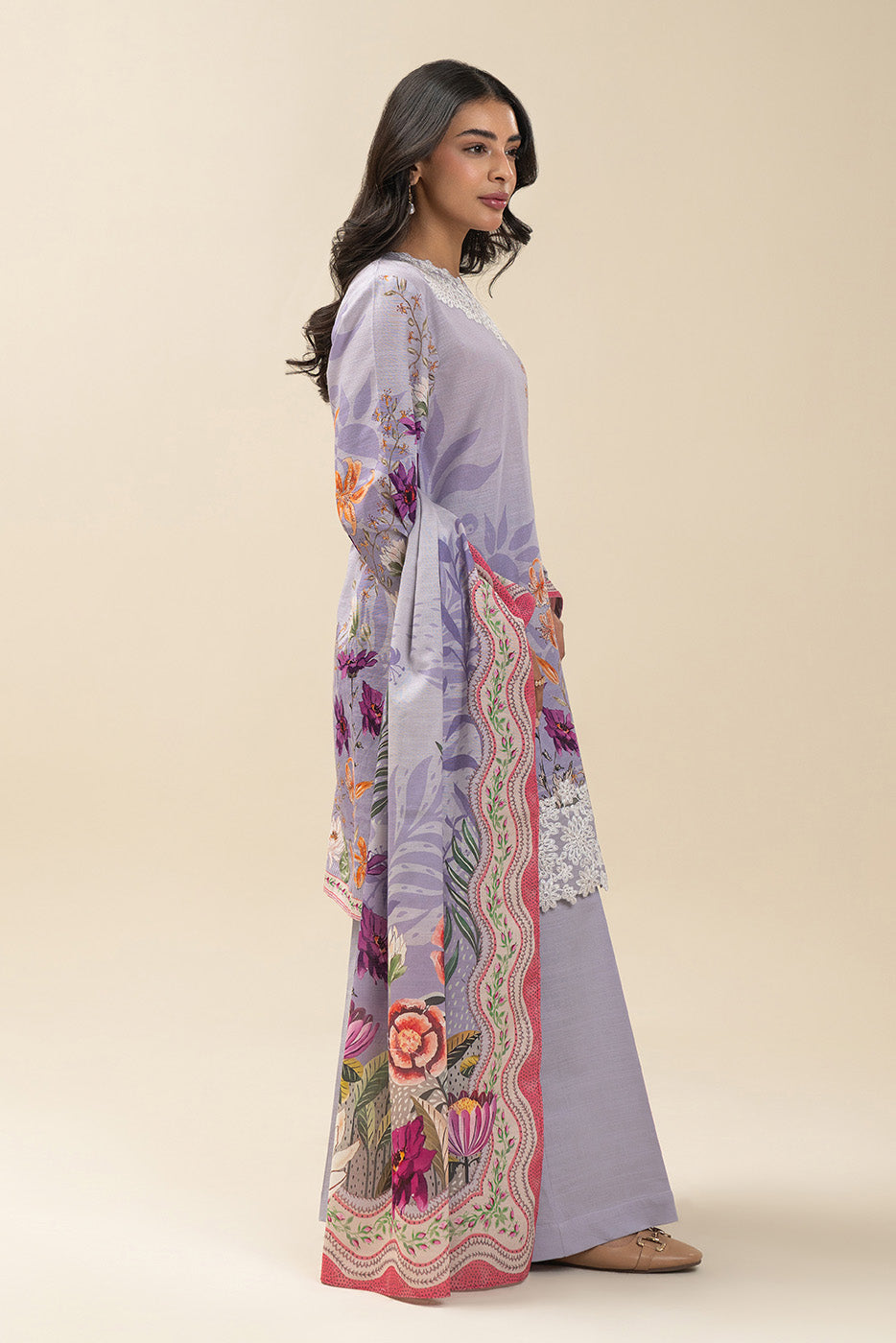 3 PIECE EMBROIDERED SLUB KHADDAR SUIT-BOTANIC SURGE (UNSTITCHED)