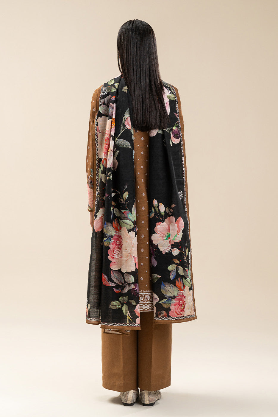 3 PIECE PRINTED SLUB KHADDAR SUIT-RUSSET MIST (UNSTITCHED)