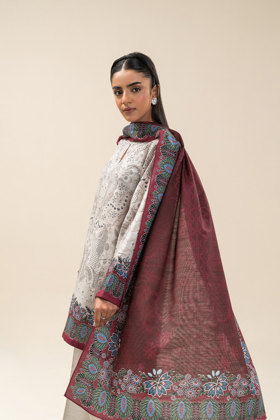 3 PIECE PRINTED SLUB KHADDAR SUIT-MAJESTIC ASH (UNSTITCHED)