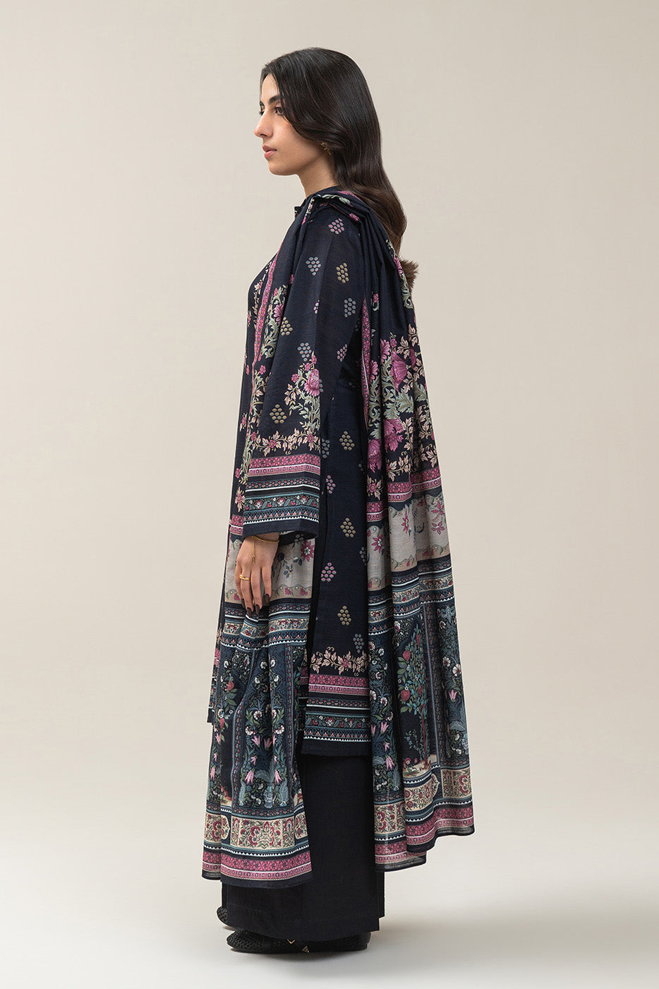 3 PIECE PRINTED SLUB KHADDAR SUIT-MIDNIGHT GARDENIA SUIT