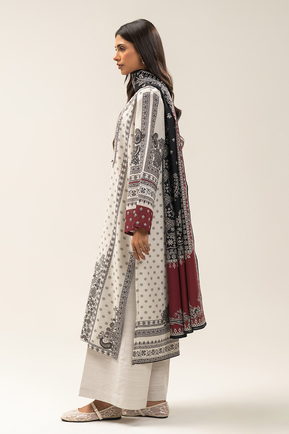 3 PIECE PRINTED SLUB KHADDAR SUIT-COCONUT PEARL (UNSTITCHED)