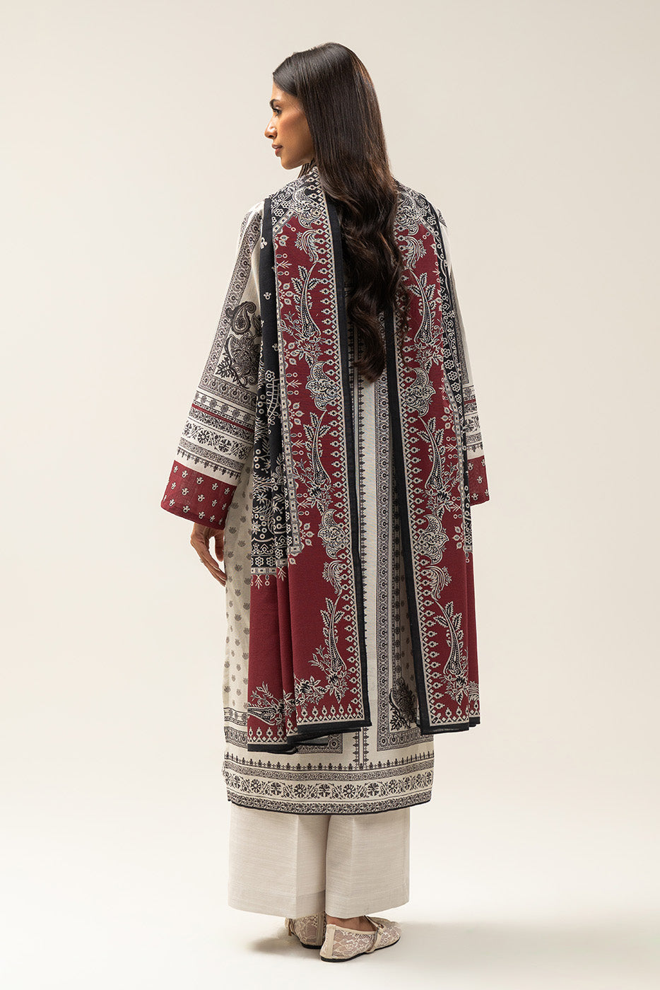 3 PIECE PRINTED SLUB KHADDAR SUIT-COCONUT PEARL (UNSTITCHED)