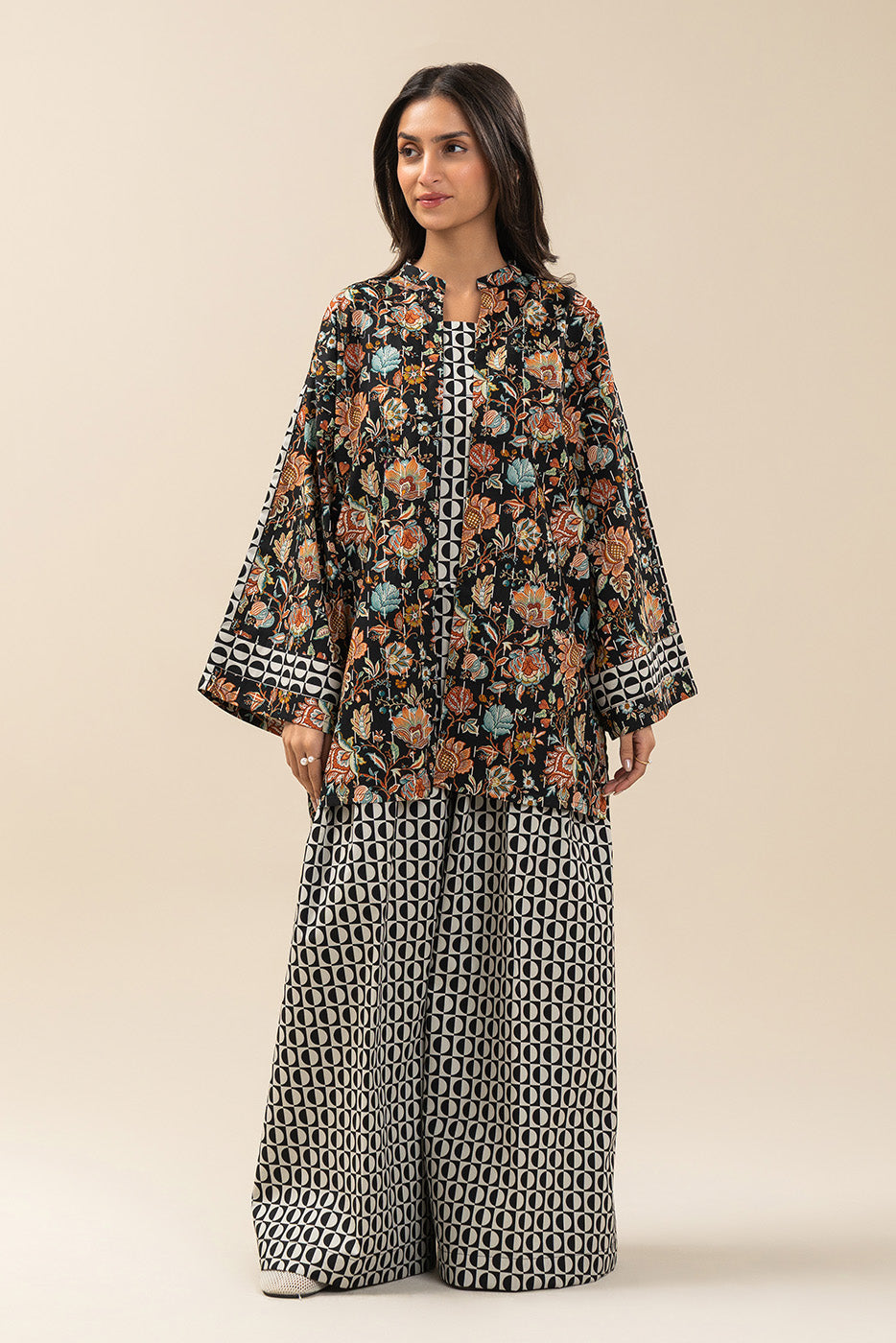 2 PIECE PRINTED CAMBRIC SUIT-JACOBEAN BLOOM (UNSTITCHED)