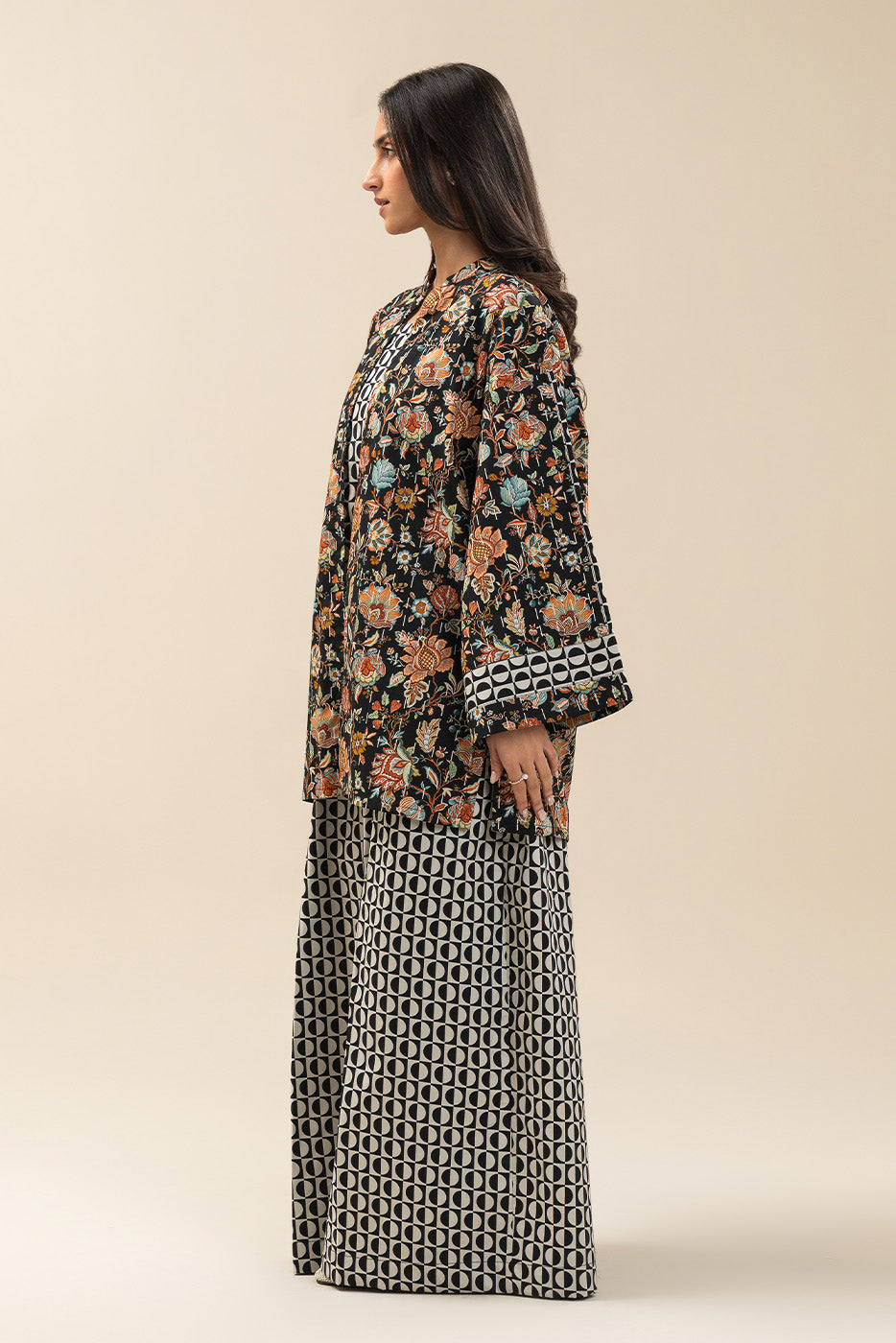 2 PIECE PRINTED CAMBRIC SUIT-JACOBEAN BLOOM (UNSTITCHED)