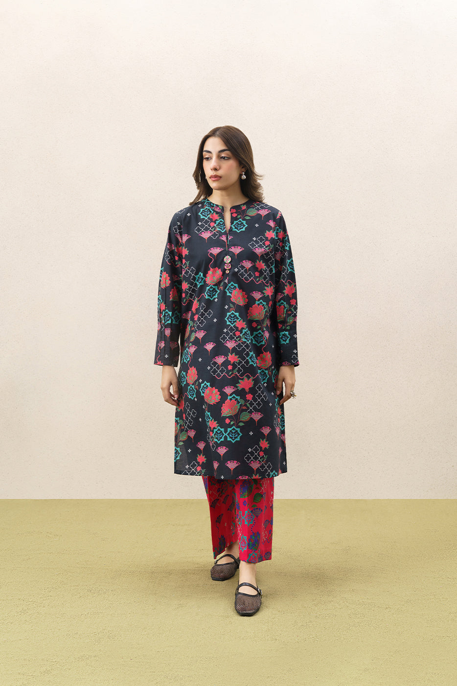 2 PIECE PRINTED CAMBRIC SUIT (PRET)