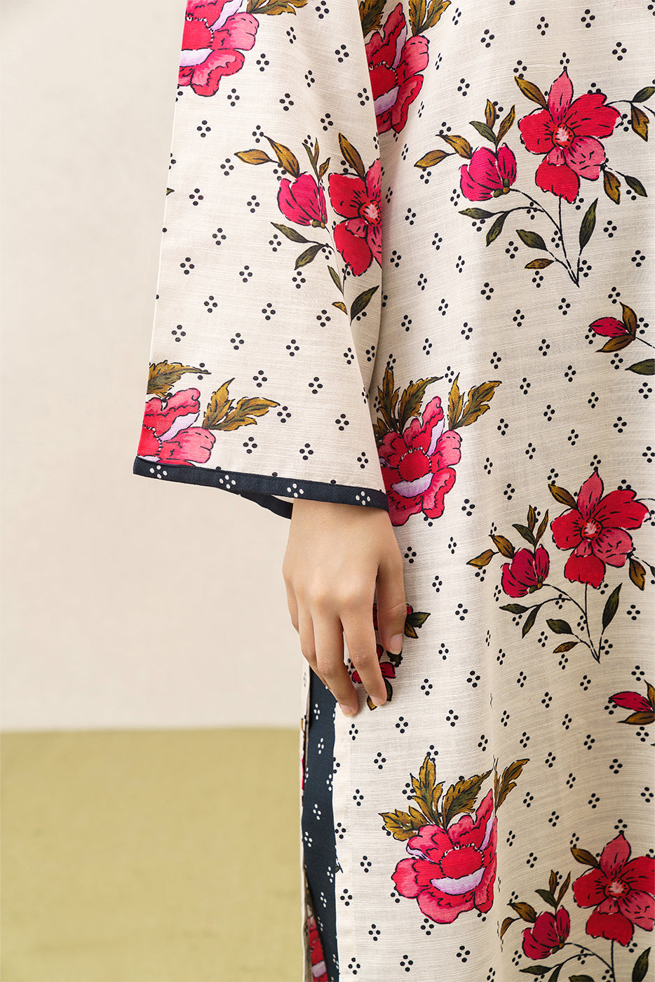 PRINTED SLUB KHADDAR SHIRT (PRET)