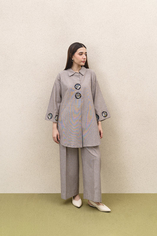 2 PIECE EMBROIDERED YARN DYED SUIT (PRET)