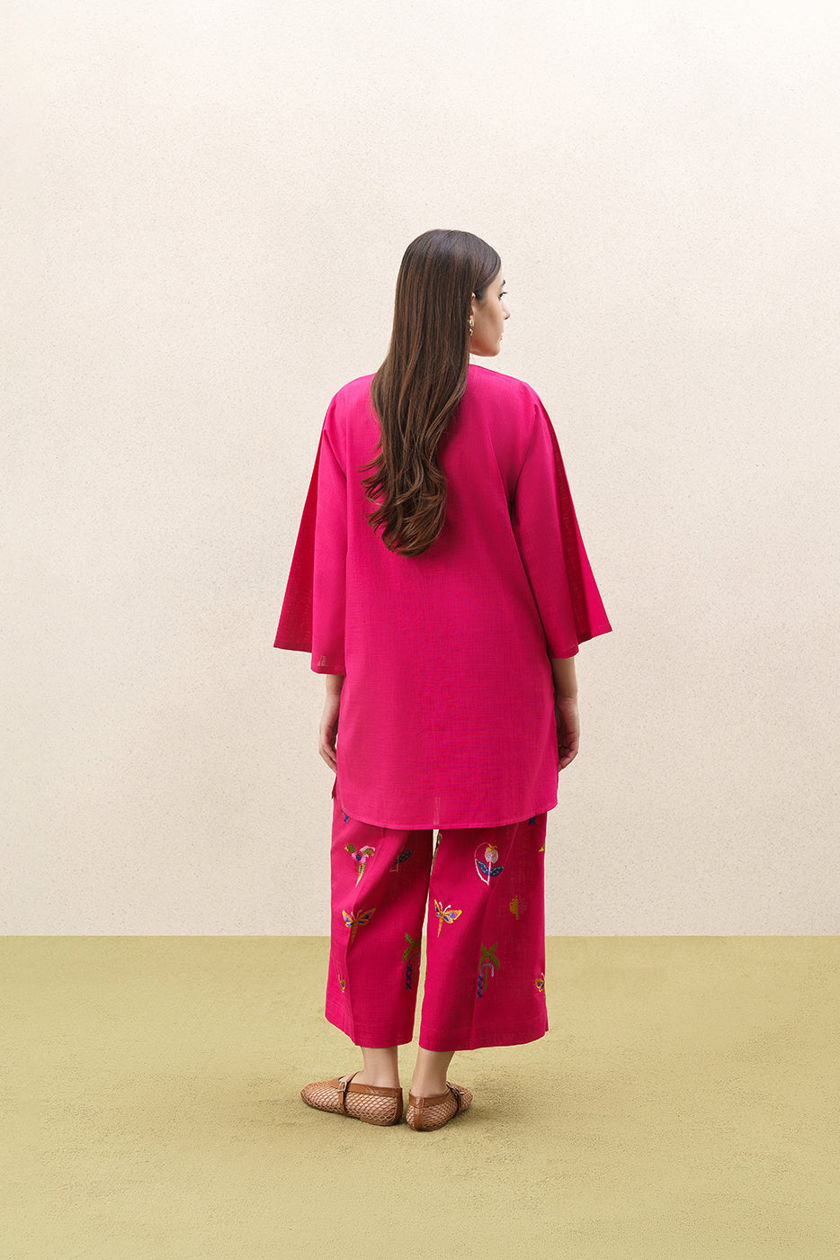 2 PIECE EMBROIDERED TWO WAY SLUB SUIT (PRET)