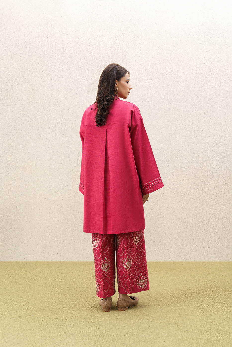 2 PIECE EMBROIDERED SLUB SUIT (PRET)