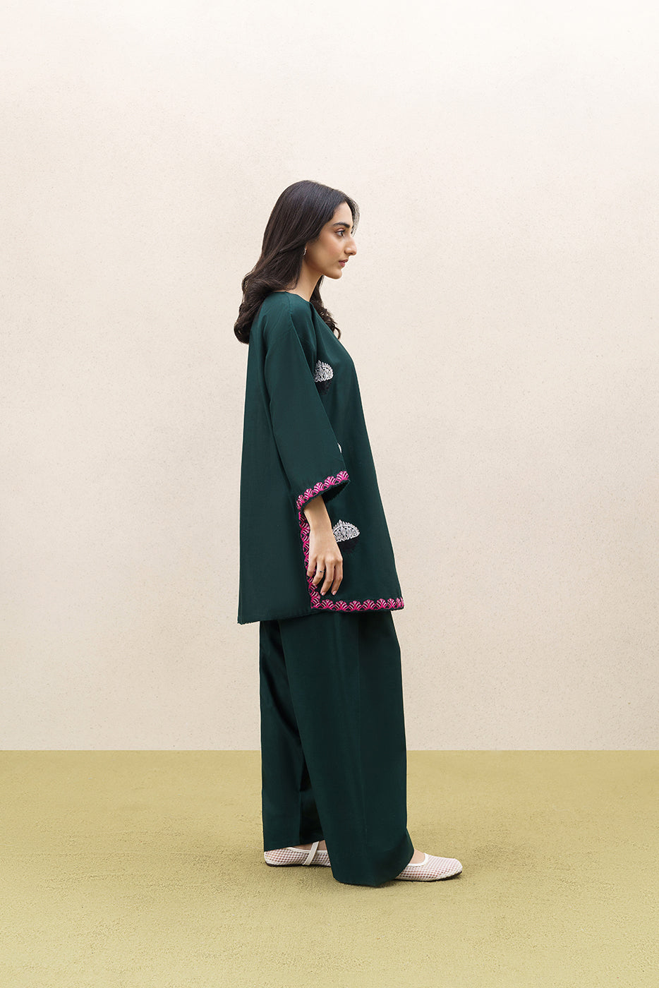 2 PIECE EMBROIDERED SLUB KHADDAR SUIT (PRET)