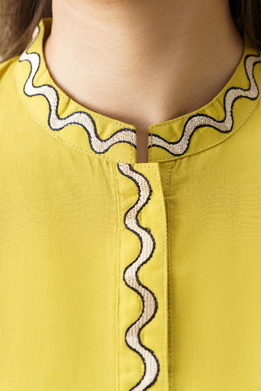 2 PIECE EMBROIDERED DOBBY SUIT (PRET)