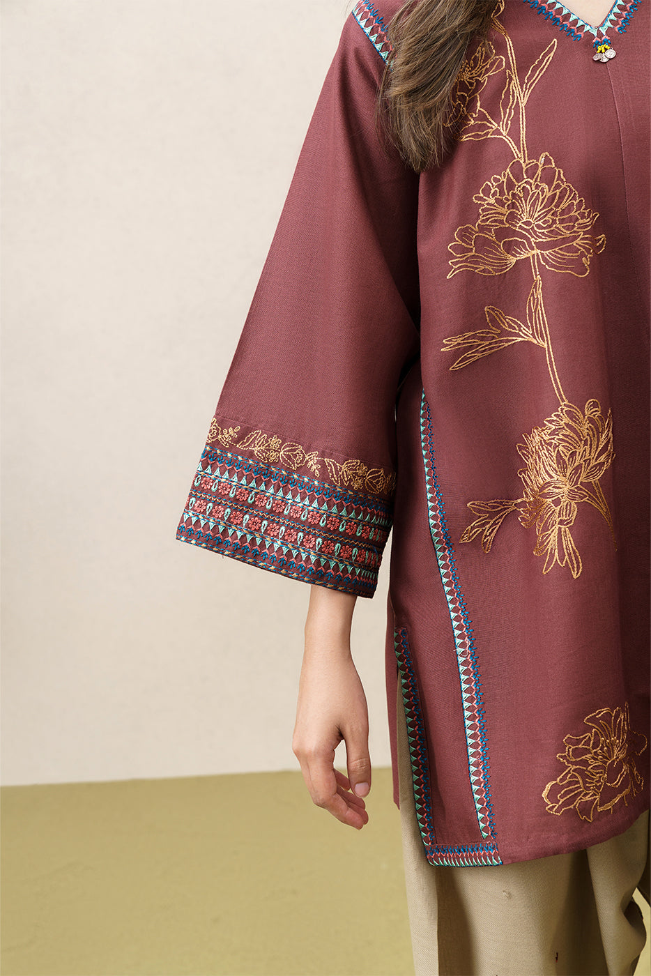 EMBROIDERED SLUB KHADDAR SHIRT (PRET)