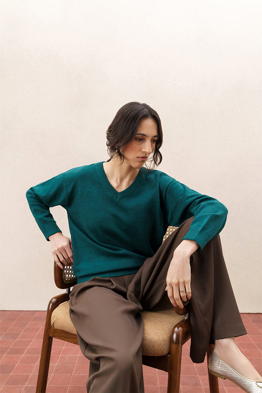 RELAXED FIT V NECK SWEATER