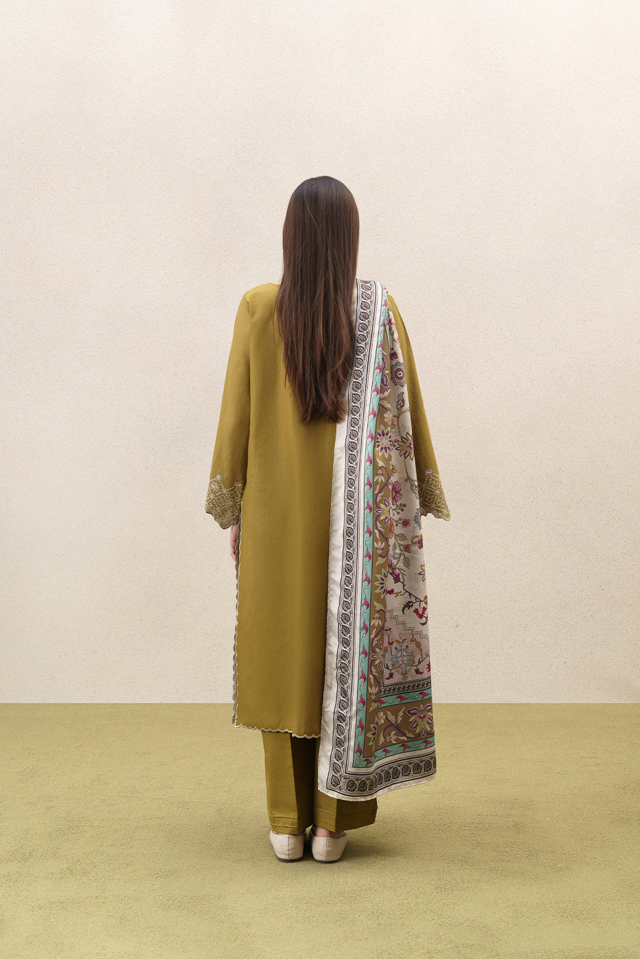 3 PIECE EMBROIDERED KHADDAR SUIT-OLIVE REVERIE (UNSTITCHED)