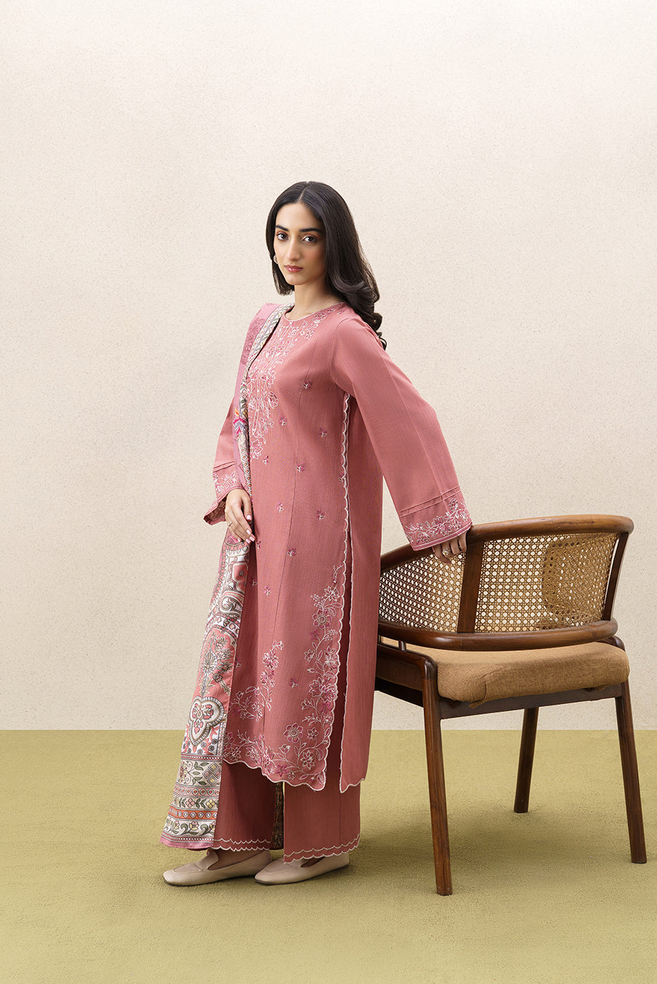 3 PIECE EMBROIDERED KHADDAR SUIT WITH SHAWL-BLUSH REVERIE (UNSTITCHED)