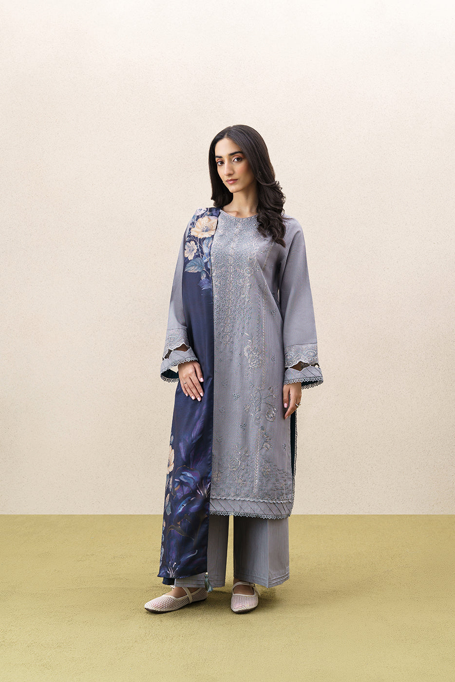 3 PIECE EMBROIDERED KHADDAR SUIT WITH SHAWL-ONYX SCAPE (UNSTITCHED)