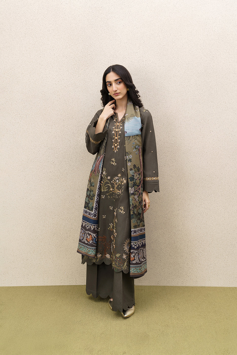 3 PIECE EMBROIDERED KHADDAR SUIT WITH SHAWL-THE SECRET GARDEN (UNSTITCHED)