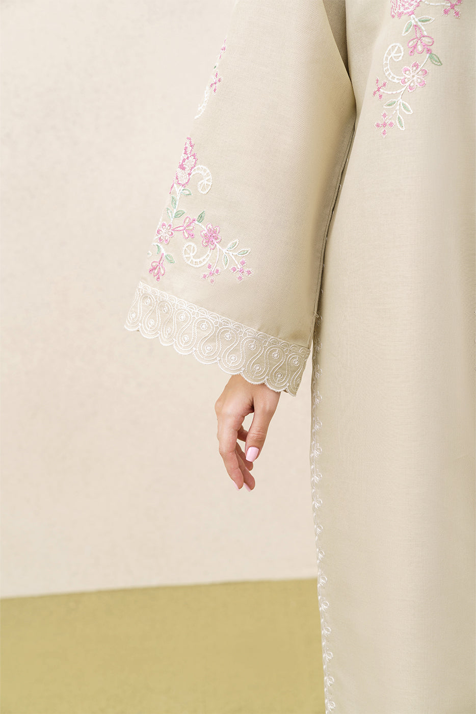 2 PIECE EMBROIDERED KHADDAR SUIT-IVORY GARDEN (UNSTITCHED)