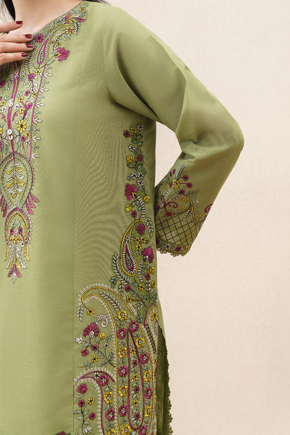 2 PIECE EMBROIDERED KHADDAR SUIT-PAISLEY RHYTHM ( UNSTITCHED )