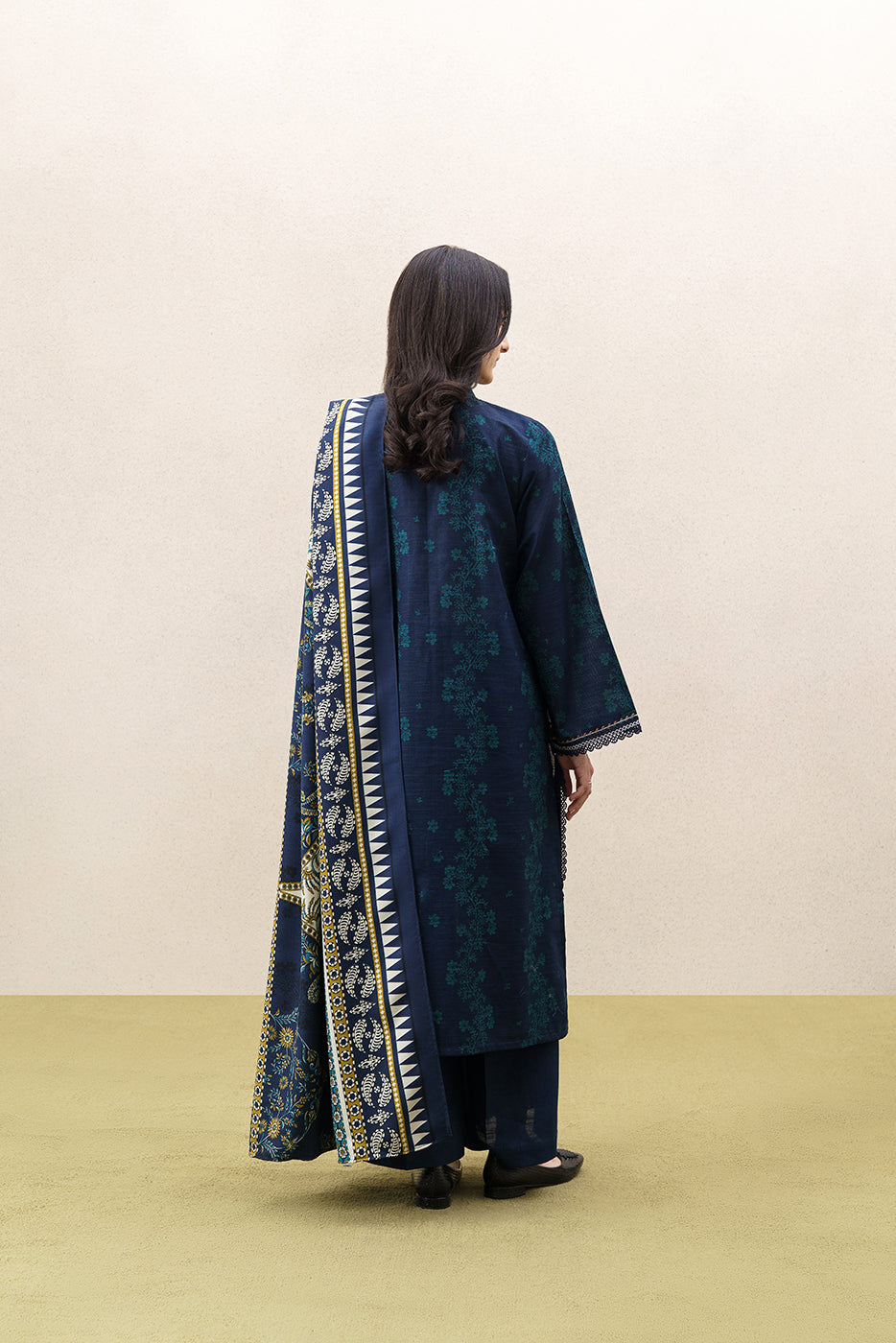 3 PIECE EMBROIDERED KHADDAR SUIT WITH SHAWL-NIGHT WHISPER (UNSTITCHED)