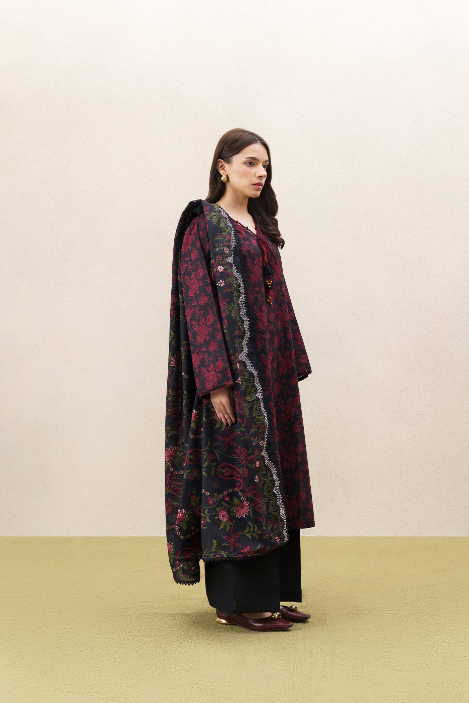 3 PIECE PRINTED KHADDAR SUIT-CRIMSON AFFAIR (UNSTITCHED)