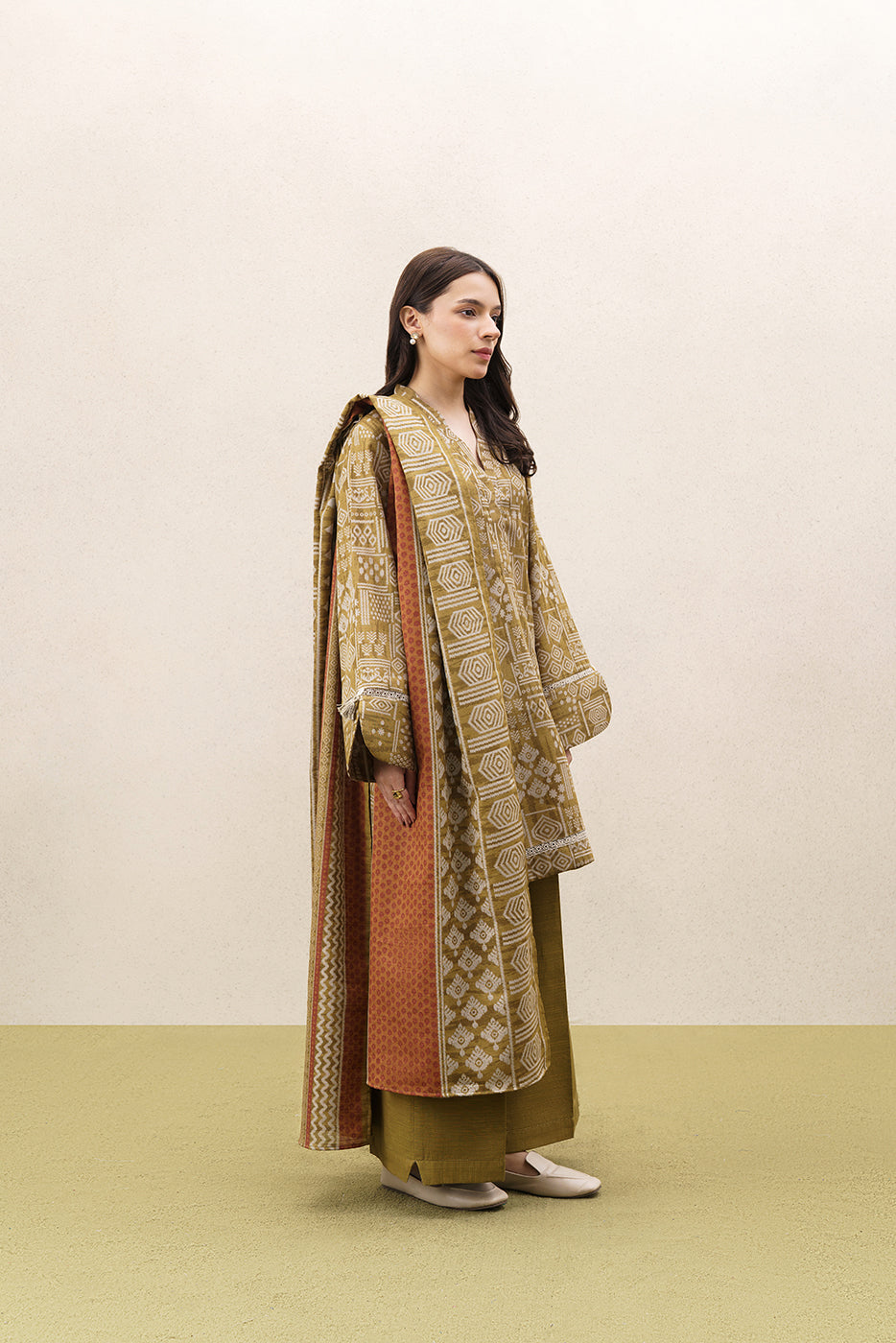 3 PIECE PRINTED KHADDAR SUIT-BURNT UMBER (UNSTITCHED)