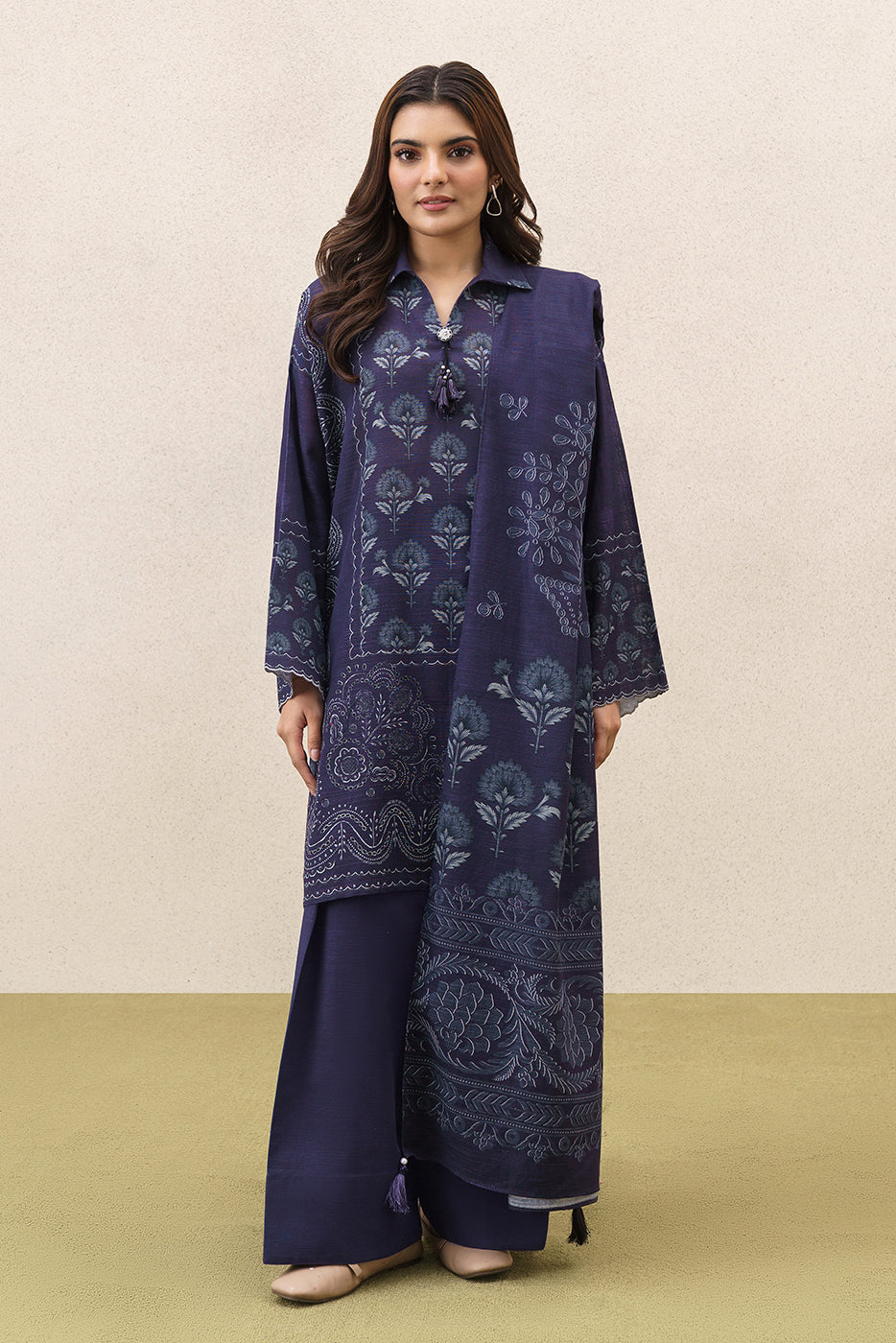 3 PIECE PRINTEDED SLUB KHADDAR SUIT-INDIGO VEIL (UNSTITCHED)