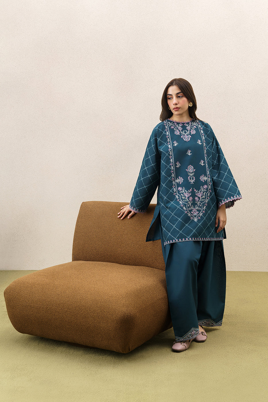 2 PIECE EMBROIDERED KHADDAR SUIT-DUSKY SERENADE (UNSTITCHED)