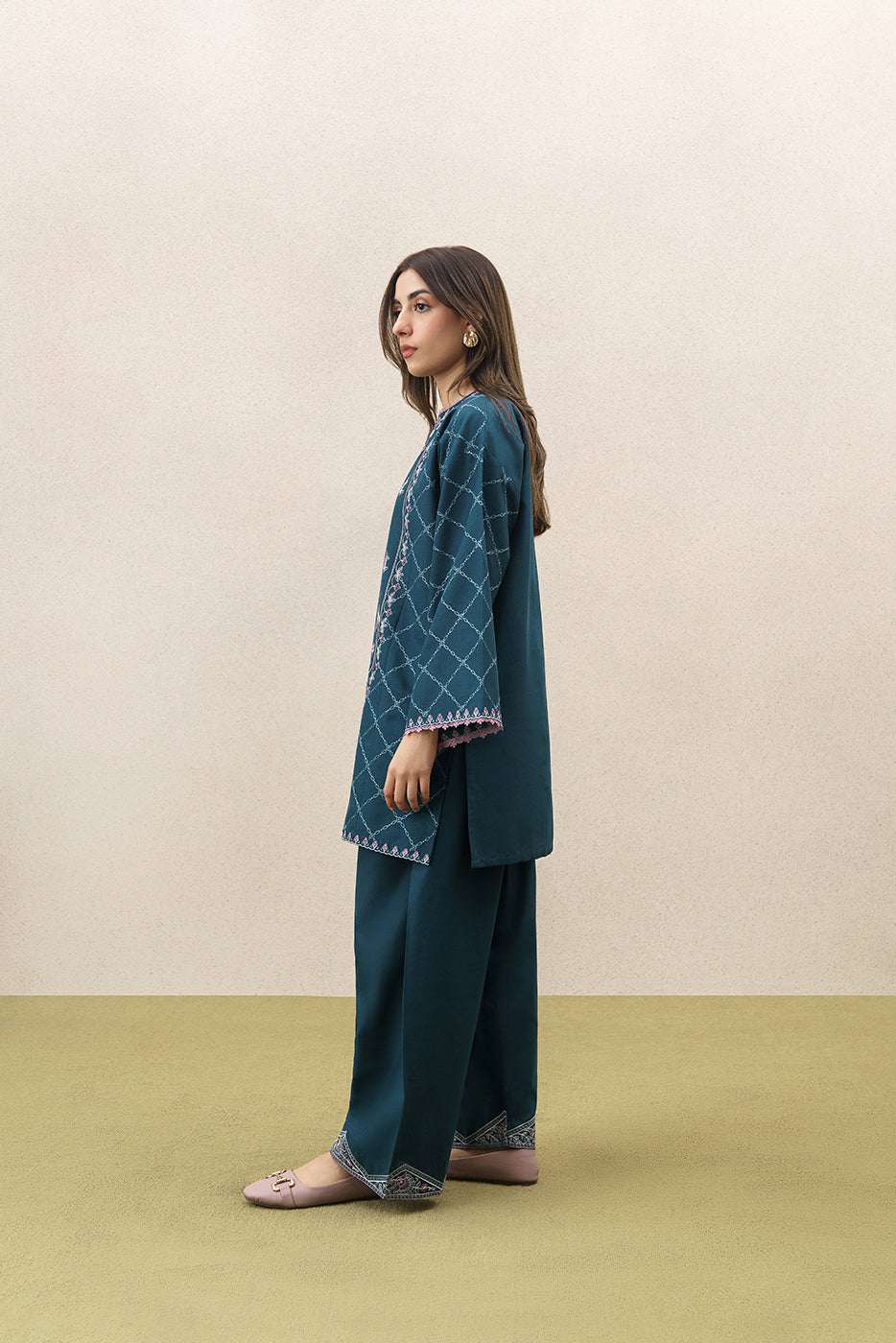 2 PIECE EMBROIDERED KHADDAR SUIT-DUSKY SERENADE (UNSTITCHED)