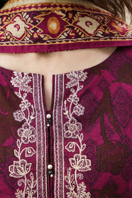 3 PIECE EMBROIDERED KHADDAR SUIT-RAZE MAUVE (UNSTITCHED)
