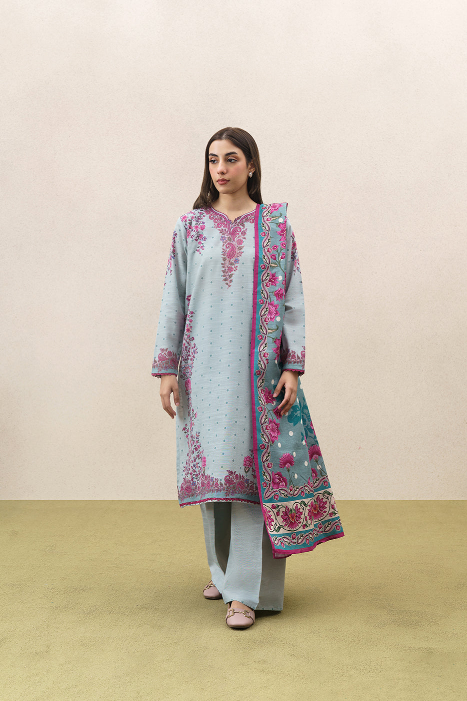 3 PIECE PRINTED KHADDAR SUIT-AUTUMN BREEZE (UNSTITCHED)