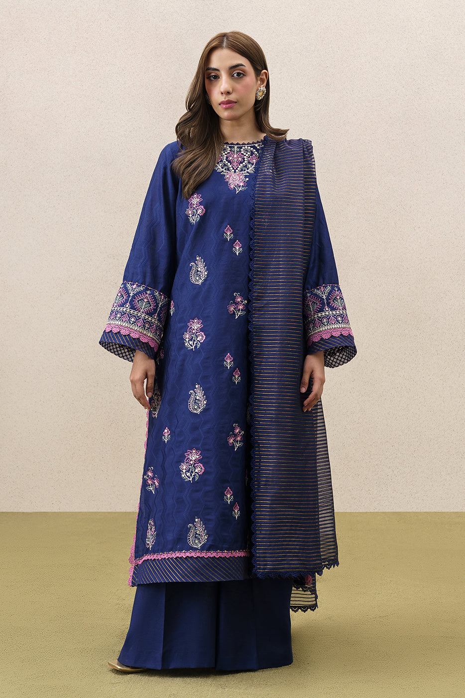 3 PIECE EMBROIDERED YARN DYED JACQUARD SUIT-BLUE OCEAN (UNSTITCHED)