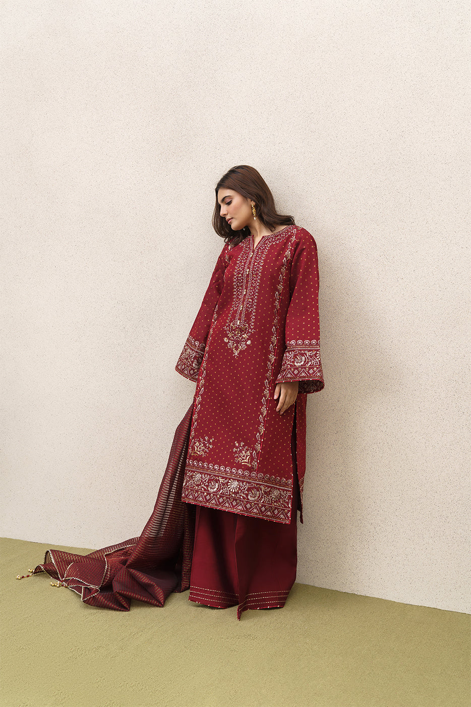3 PIECE EMBROIDERED YARN DYED JACQUARD SUIT-SCARLET EMBER (UNSTITCHED)