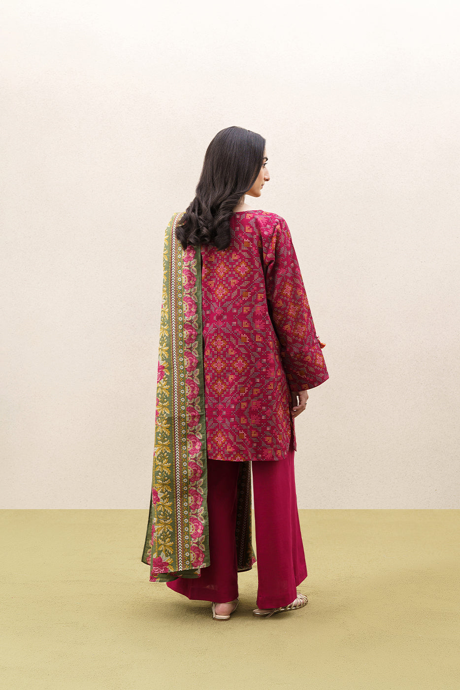 3 PIECE PRINTED KHADDAR SUIT-ORNATE HAZE (UNSTITCHED)