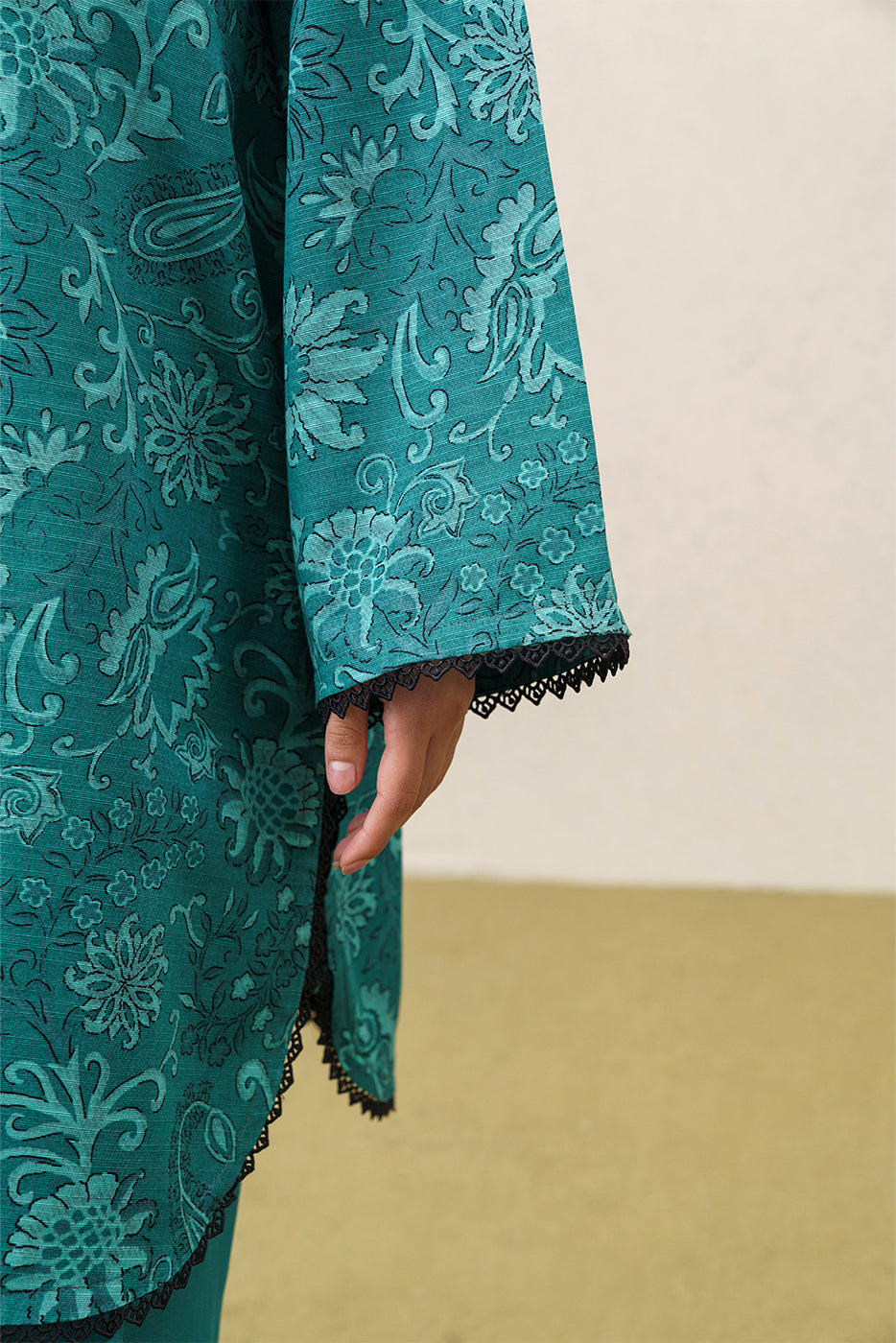 3 PIECE PRINTEDED SLUB KHADDAR SUIT-CELESTIAL TEAL (UNSTITCHED)