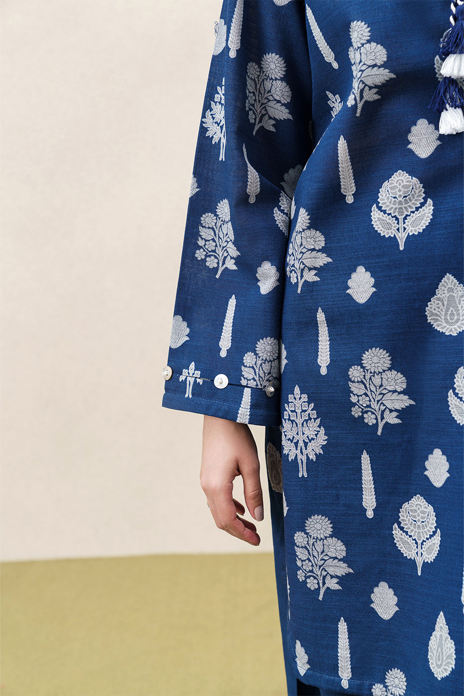 3 PIECE PRINTED KHADDAR SUIT-ROYAL AMBER (UNSTITCHED)