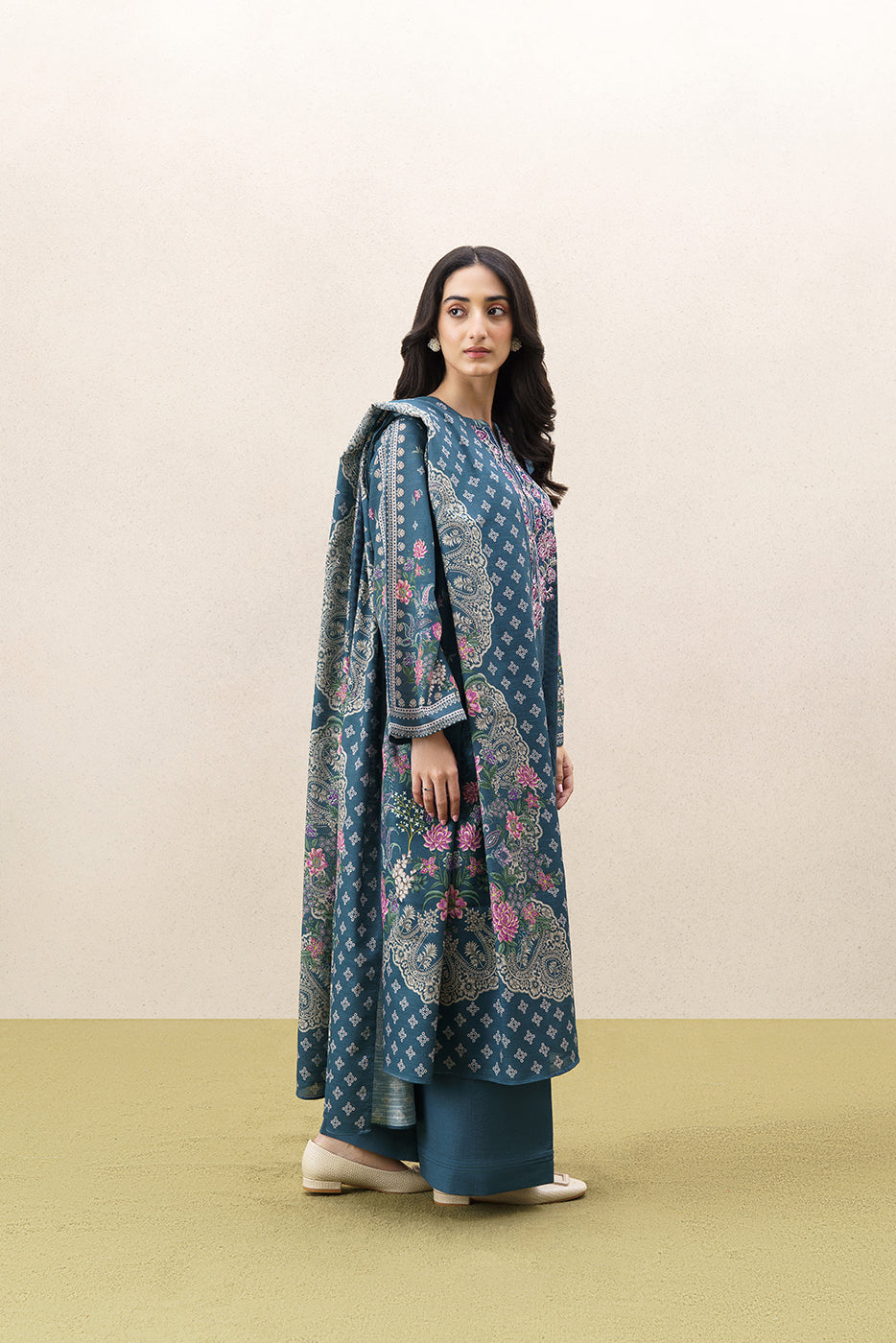 3 PIECE EMBROIDERED KHADDAR SUIT-MABREY BLUE (UNSTITCHED)