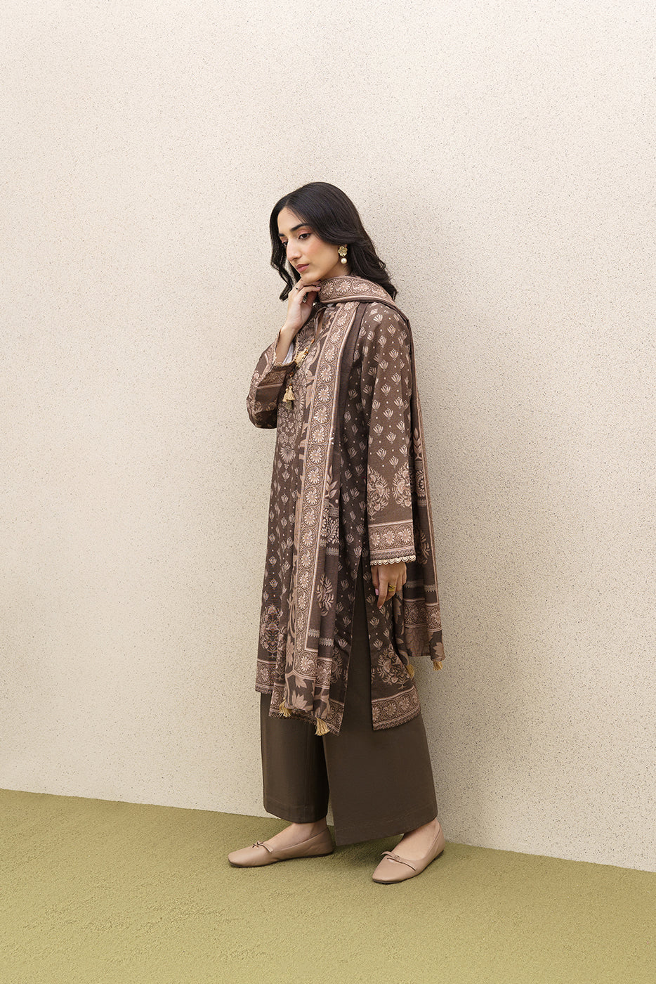 3 PIECE PRINTED KHADDAR SUIT-SHADOW BREEZE (UNSTITCHED)